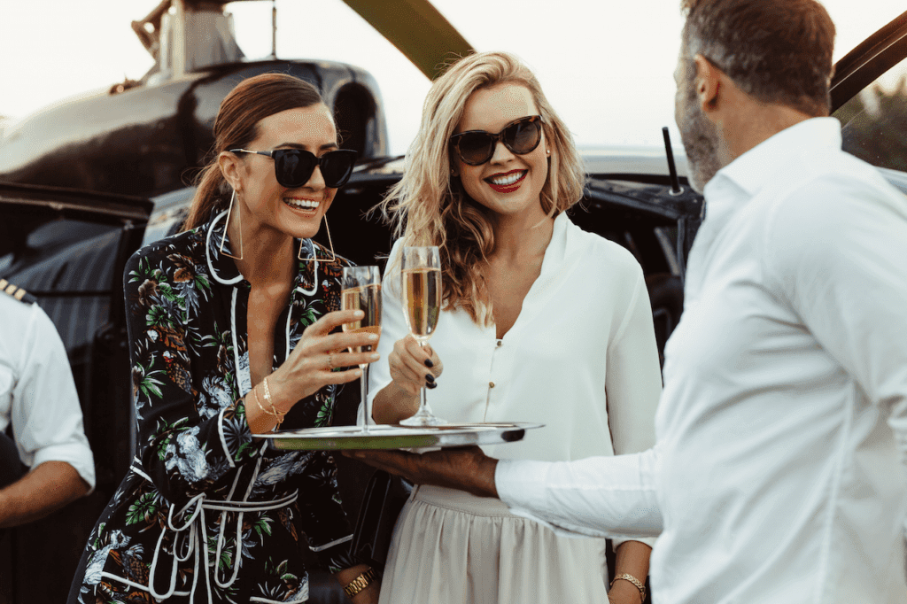 luxury lifestyle digital magazine for top products- Connection between fashion and confidence