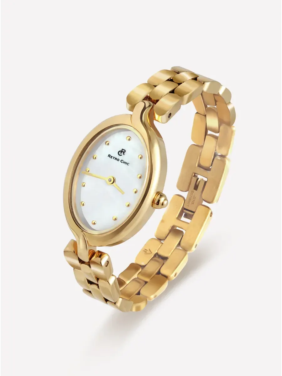 exclusive high end fashion club l Retro Chic